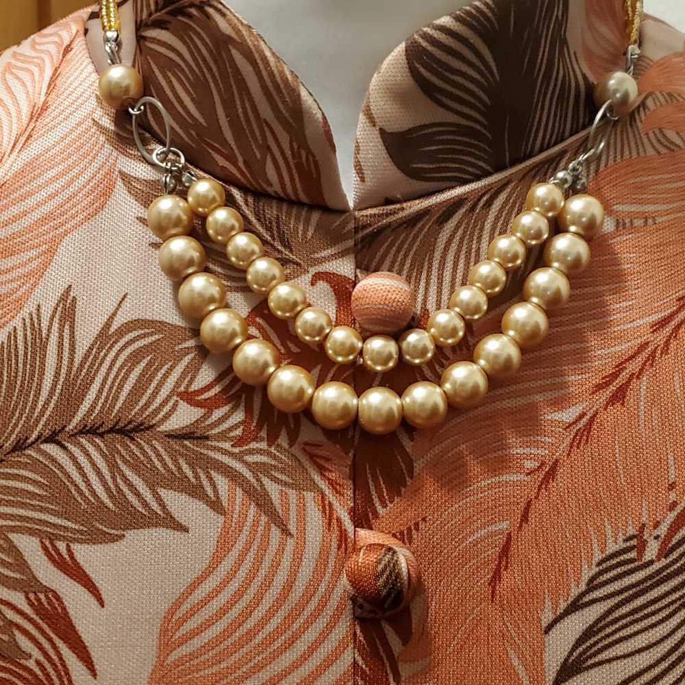 Cream Faux Pearl and Gold Beaded Chain